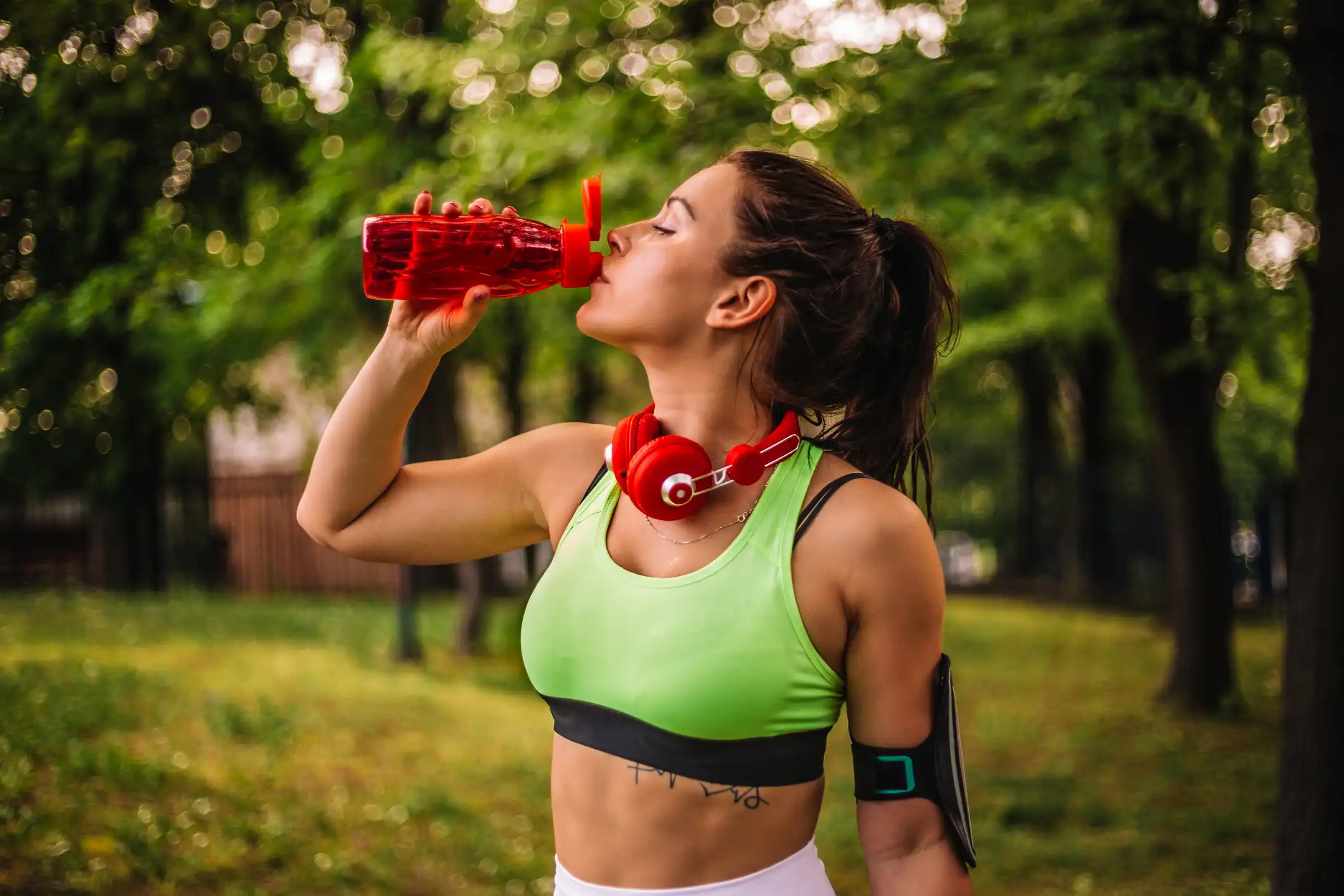 Acqua idrogenata: cos’è e quali sono i presunti benefici?